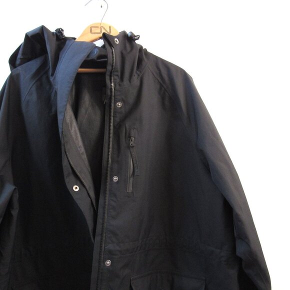 Astrid Wild Scandinavian Outdoor Emma Shell Jacket in Black - Picture 13 of 13